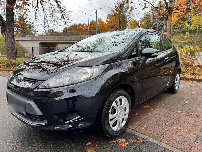 Schwarz Gebraucht 2010 Ford Fiesta Kleinwagen | 1.900 € (Superpreis) - Bild 1/4