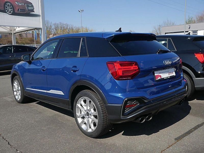 Gebraucht Audi SQ2 300 PS (220 kW) 2025 Blau SUV