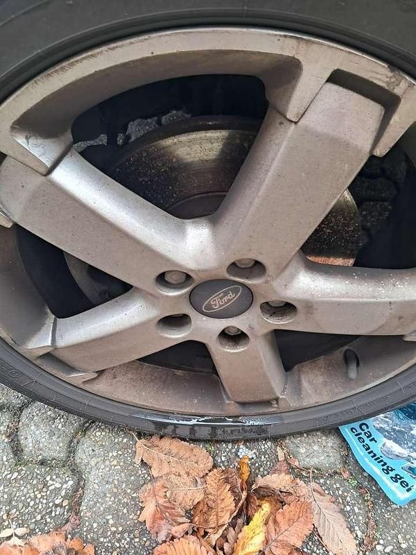 Gebraucht Ford Focus Ambiente 101 PS (74 kW) 2005 Grau Kombi