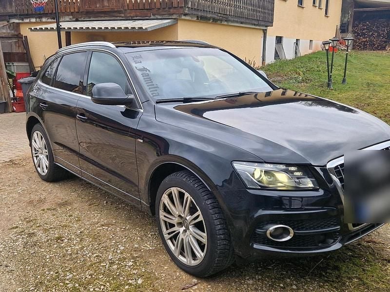 Schwarz Gebraucht 2010 Audi Q5 Comfort SUV | 11.000 € (Guter Preis) - Bild 1/4
