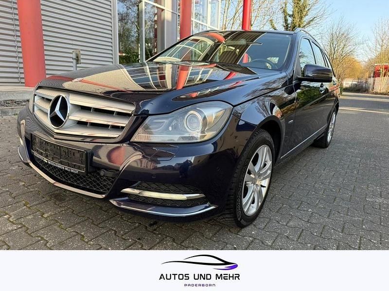 Gebraucht Mercedes C220 170 PS (125 kW) 2012 Blau Kombi