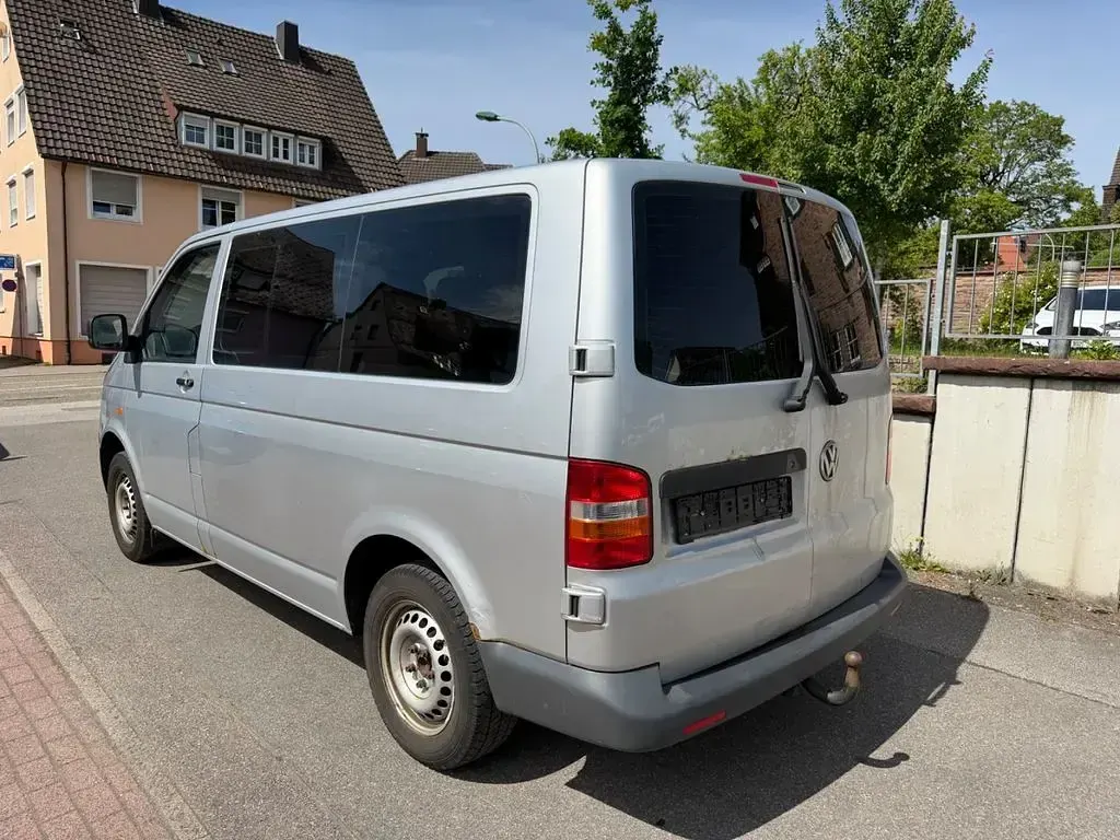 Gebraucht VW Transporter 131 PS (96 kW) 2006 Silber Van