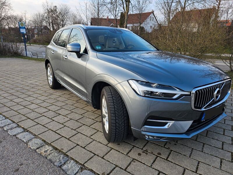 Grau Gebraucht 2017 Volvo XC60 Inscription SUV | 24.300 € (Superpreis) - Bild 1/4