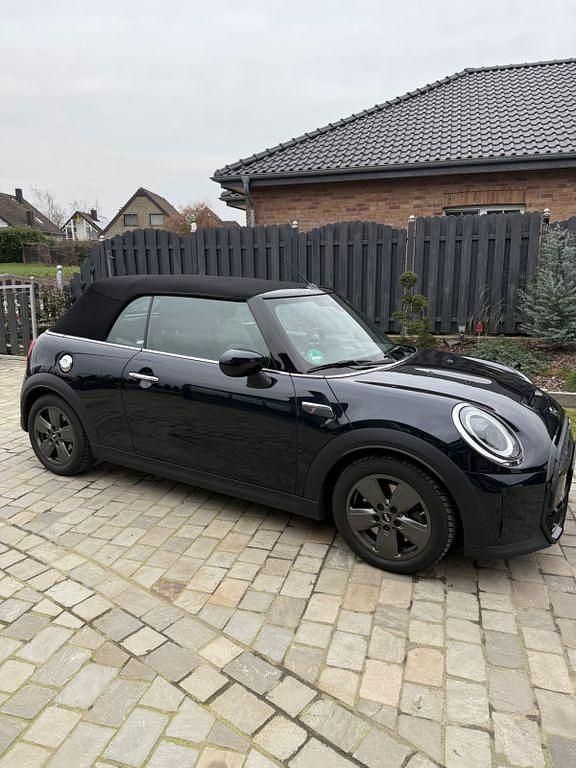 Blau Gebraucht 2022 Mini Cooper S Kleinwagen | 26.800 € (Fairer Preis) - Bild 1/4