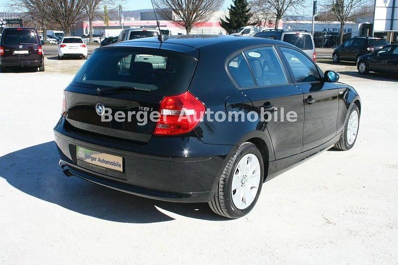 Gebraucht BMW 118 143 PS (105 kW) 2007 Schwarz Kleinwagen