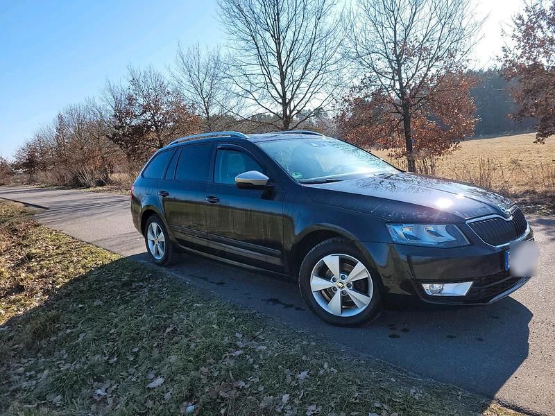 Gebraucht Skoda Octavia 105 PS (77 kW) 2014 Beige Kleinwagen