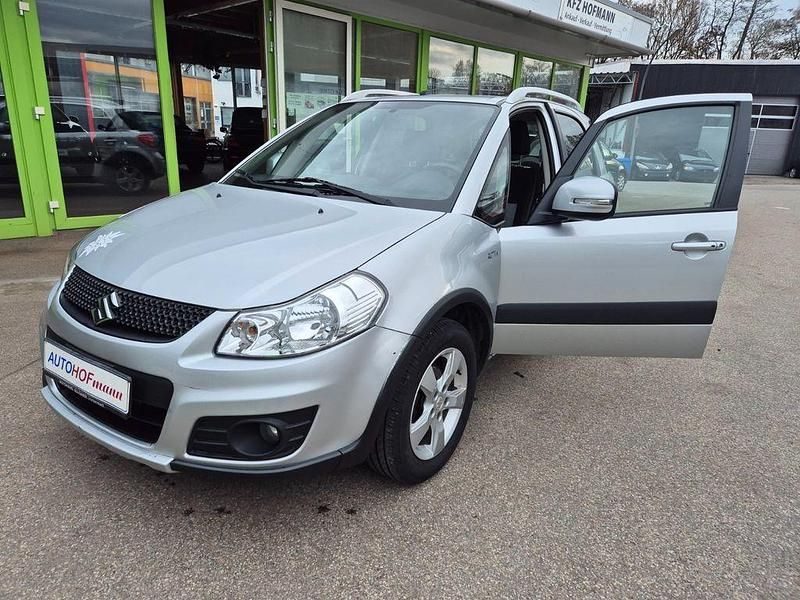 Gebraucht Suzuki SX4 120 PS (88 kW) 2014 Silber SUV