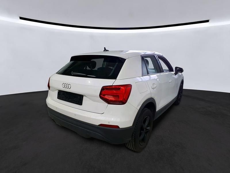 Gebraucht Audi Q2 Ambiente 150 PS (110 kW) 2020 Weiß SUV