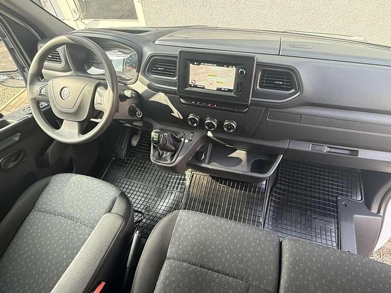 Gebraucht Opel Movano 150 PS (110 kW) 2020 Weiß Kombi