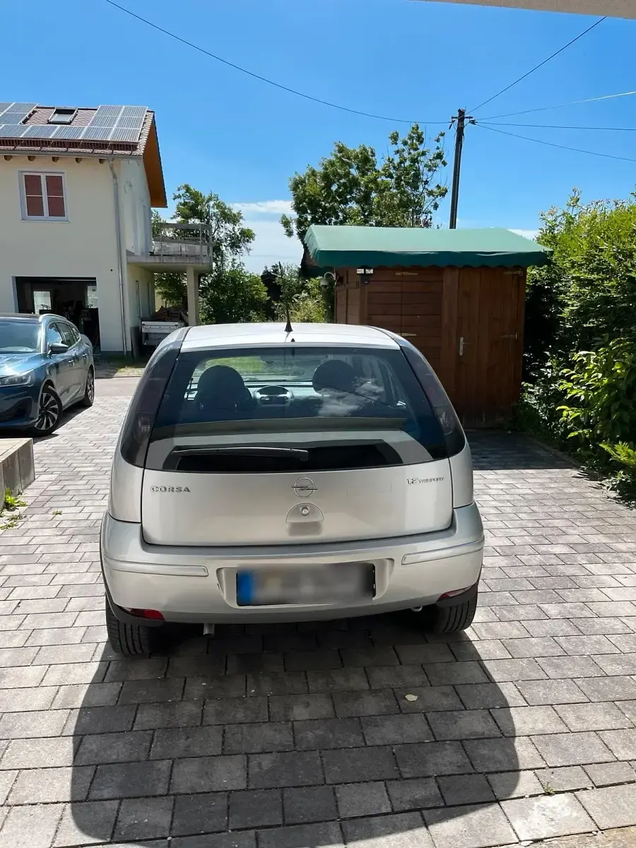 Gebraucht Opel Corsa 80 PS (58 kW) 2005 Silber Kleinwagen