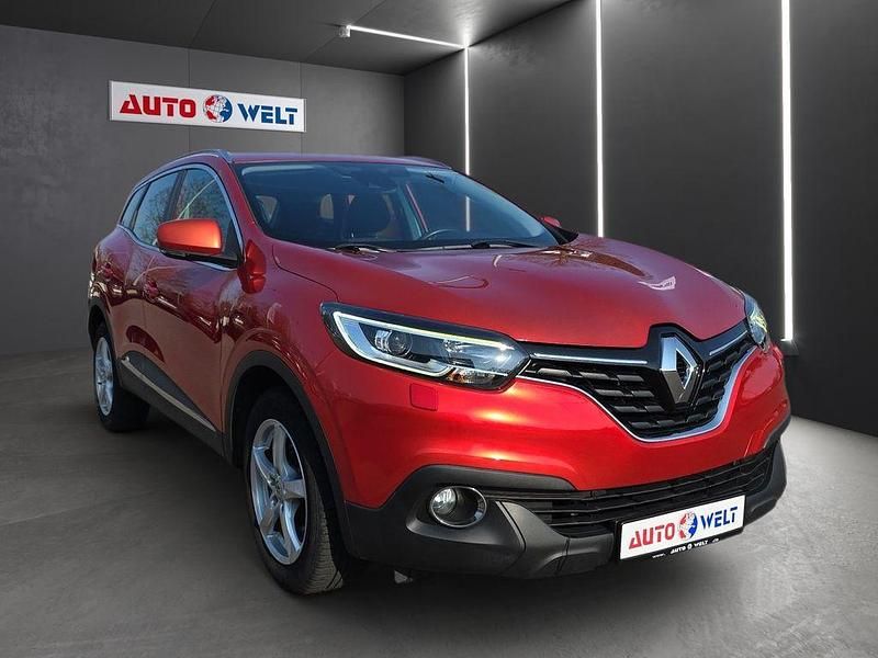 Gebraucht Renault Kadjar 131 PS (96 kW) 2015 Rot SUV
