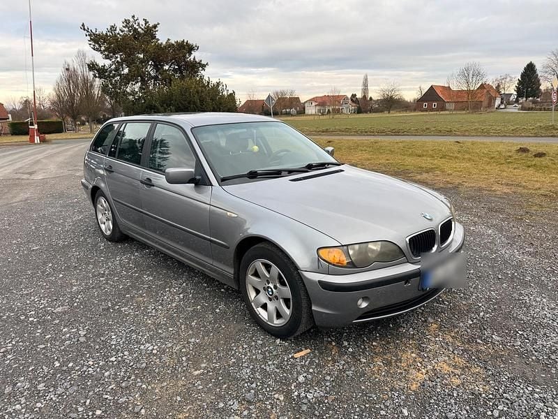 Gebraucht BMW 316 115 PS (84 kW) 2003 Silber Kombi
