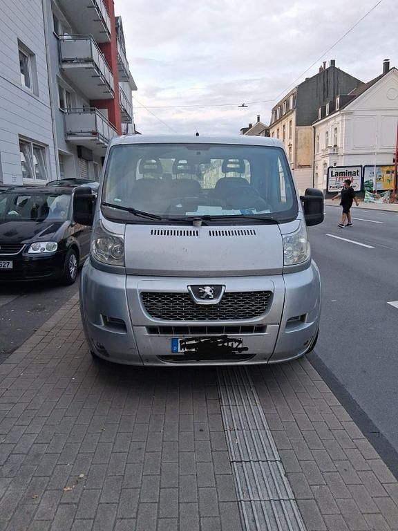 Weiß Gebraucht 2015 Peugeot Boxer Van | 12.000 € - Bild 1/4