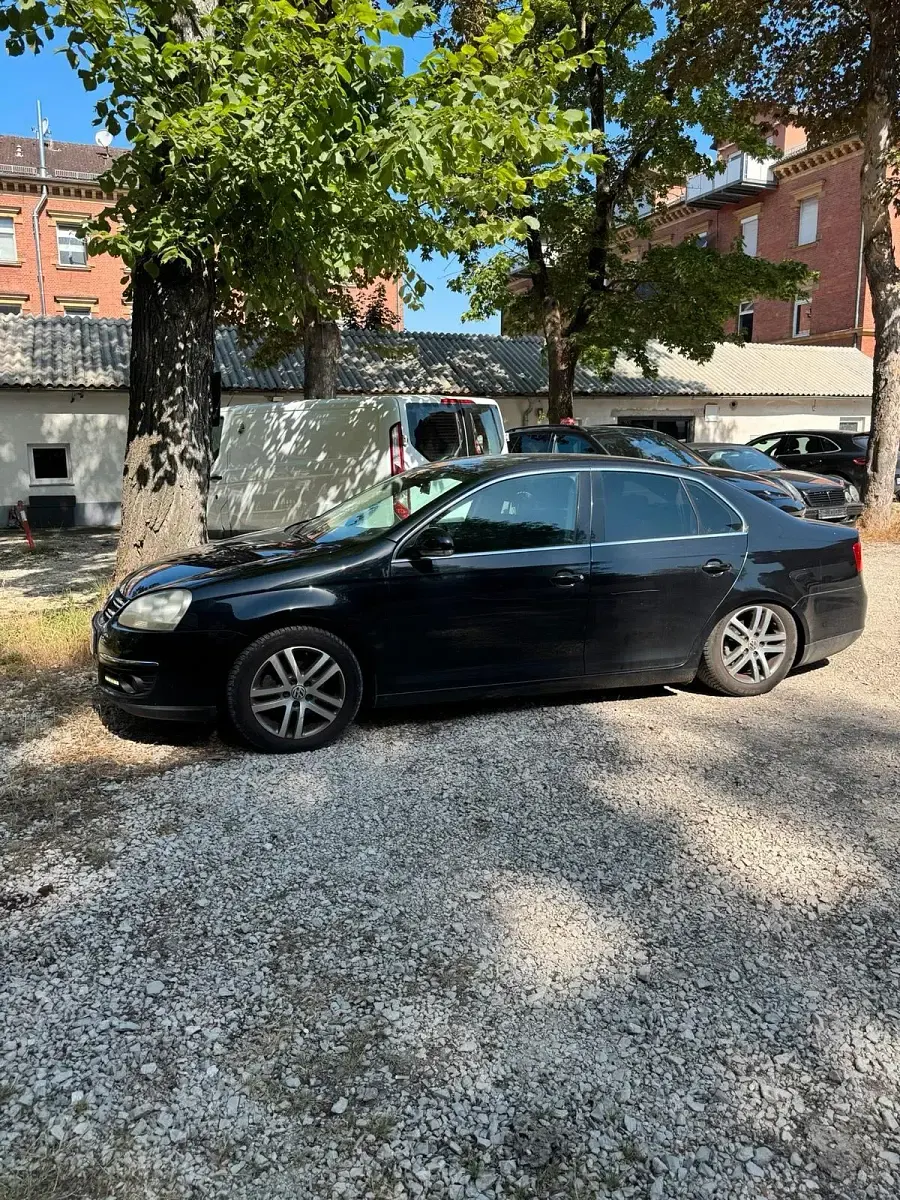 Gebraucht VW Jetta 150 PS (110 kW) 2006 Schwarz Limousine