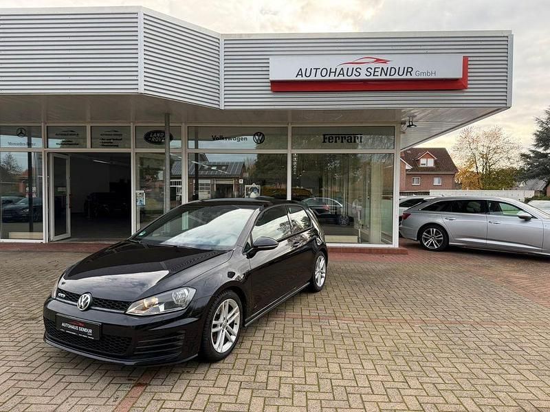 Schwarz Gebraucht 2015 VW Golf VII GTD Limousine | 14.490 € (Fairer Preis) - Bild 1/4