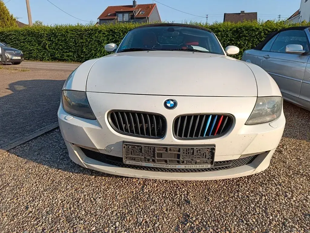 Gebraucht BMW Z4 Sport Line 150 PS (110 kW) 2006 Weiß Cabrio