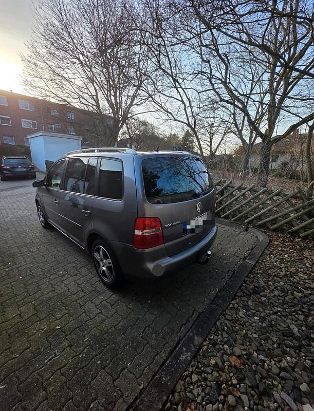 Gebraucht VW Touran 140 PS (102 kW) 2007 Andere farben Van / Kleinbus