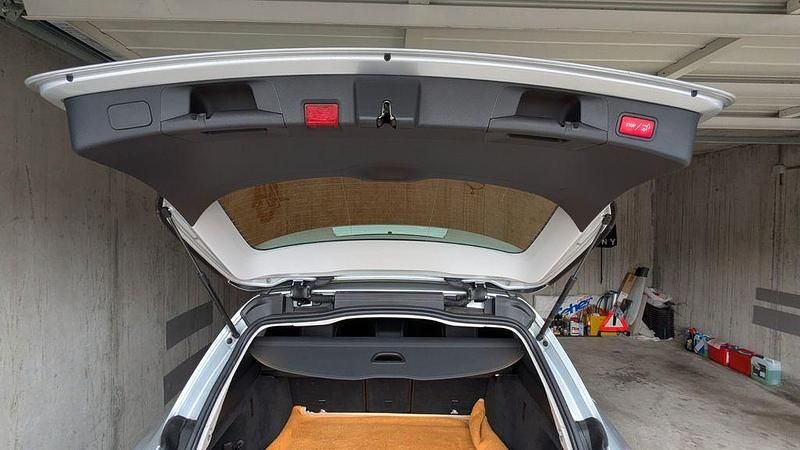 Gebraucht Mercedes C180 156 PS (114 kW) 2020 Silber Limousine