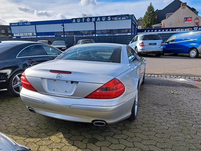 Gebraucht Mercedes SL500 306 PS (225 kW) 2004 Grau Cabrio