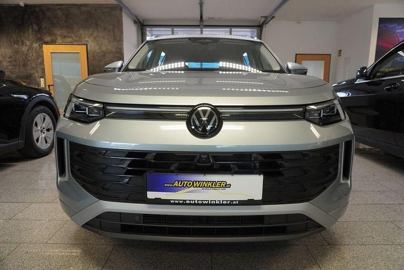 Gebraucht VW Tayron Life 150 PS (110 kW) 2025 Silber SUV