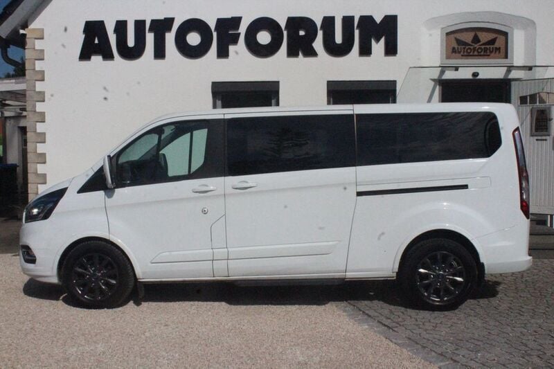 Gebraucht Ford Tourneo 170 PS (125 kW) 2019 Weiß Kombi