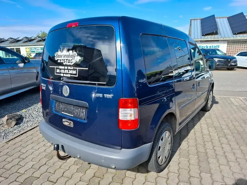 Gebraucht VW Caddy Life 105 PS (77 kW) 2010 Blau Van / Kleinbus