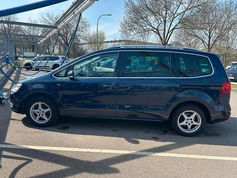 Gebraucht VW Sharan Cup 200 PS (147 kW) 2015 Blau Van / Kleinbus