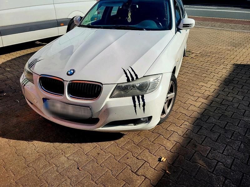 Gebraucht BMW 316 2012 Weiß Kombi