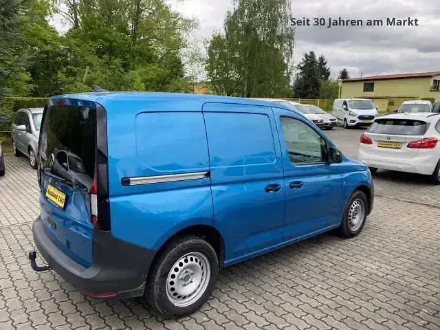 Usata VW Caddy 110 CV (80 kW) 2023 Blu Monovolume