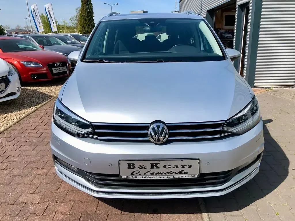 Gebraucht VW Touran Sound 116 PS (85 kW) 2017 Silber Van / Kleinbus