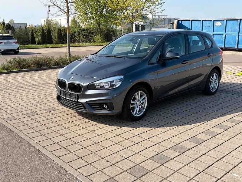 Gebraucht BMW 218 Advantage 136 PS (100 kW) 2017 Schwarz Kombi