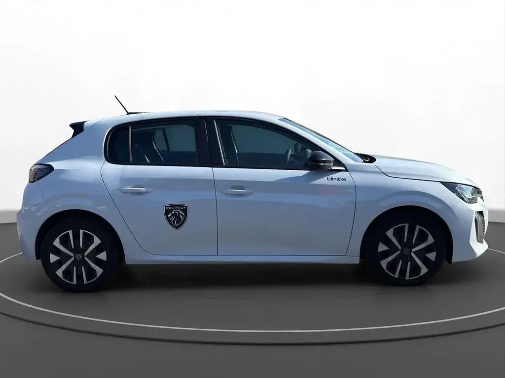 Gebraucht Peugeot 208 Style 101 PS (74 kW) 2026 Weiss/typ aussenverkleidung me Kleinwagen