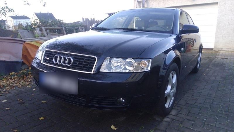 Gebraucht Audi A4 220 PS (161 kW) 2002 Schwarz Limousine