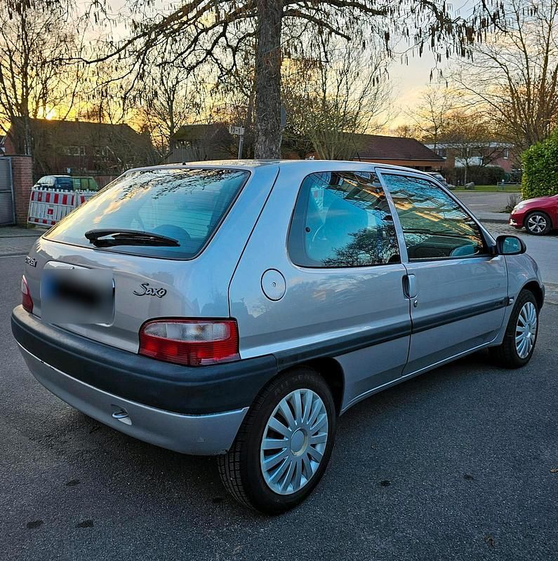 Gebraucht Citroën Saxo 60 PS (44 kW) 2001 Silber Kleinwagen