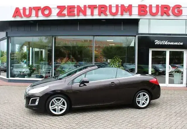 Usata Peugeot 308 Active 120 CV (88 kW) 2012 Cabrio