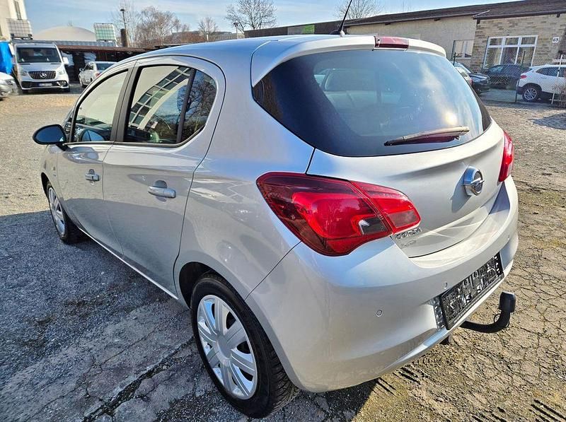 Second-hand Opel Corsa drive 90 CP (66 kW) 2016 Argintiu Hatchback