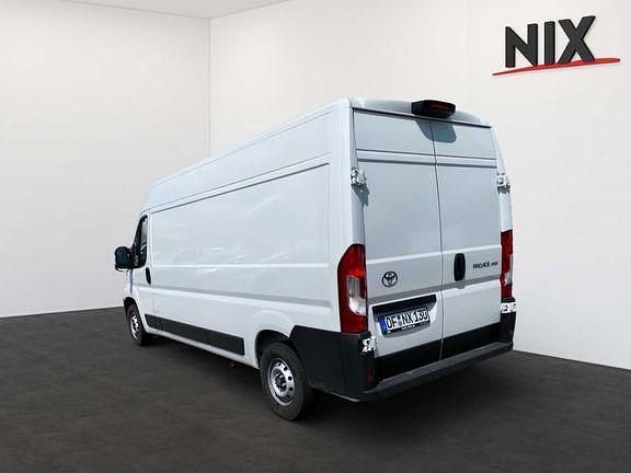Gebraucht Toyota Proace 140 PS (102 kW) 2024 Icy white Van / Kleinbus