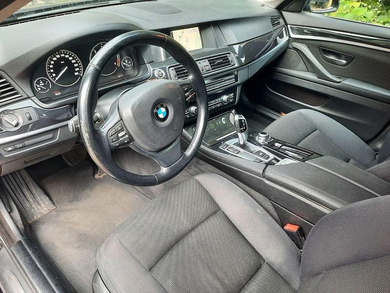 Gebraucht BMW 525 218 PS (160 kW) 2014 Schwarz Kombi