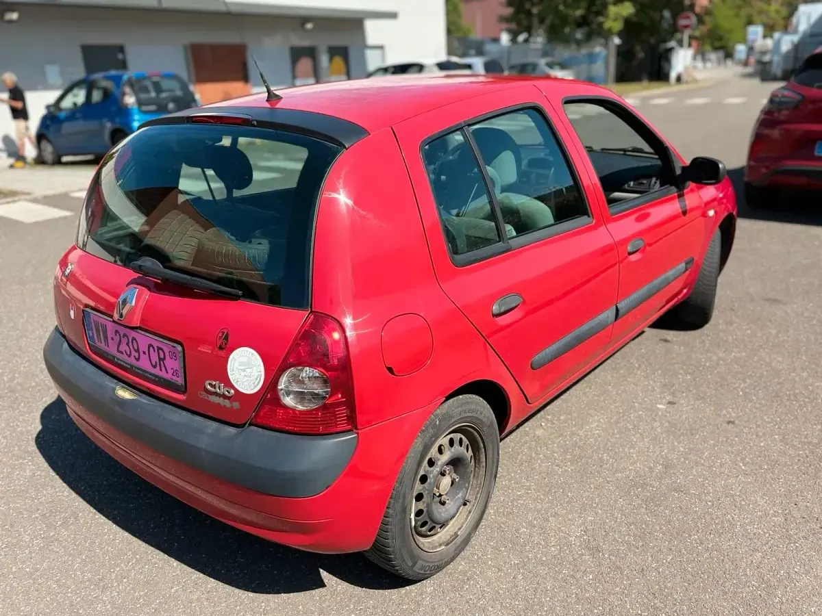 Occasion Renault Clio II Campus 75 ch (55 kW) 2006 Rouge Citadine