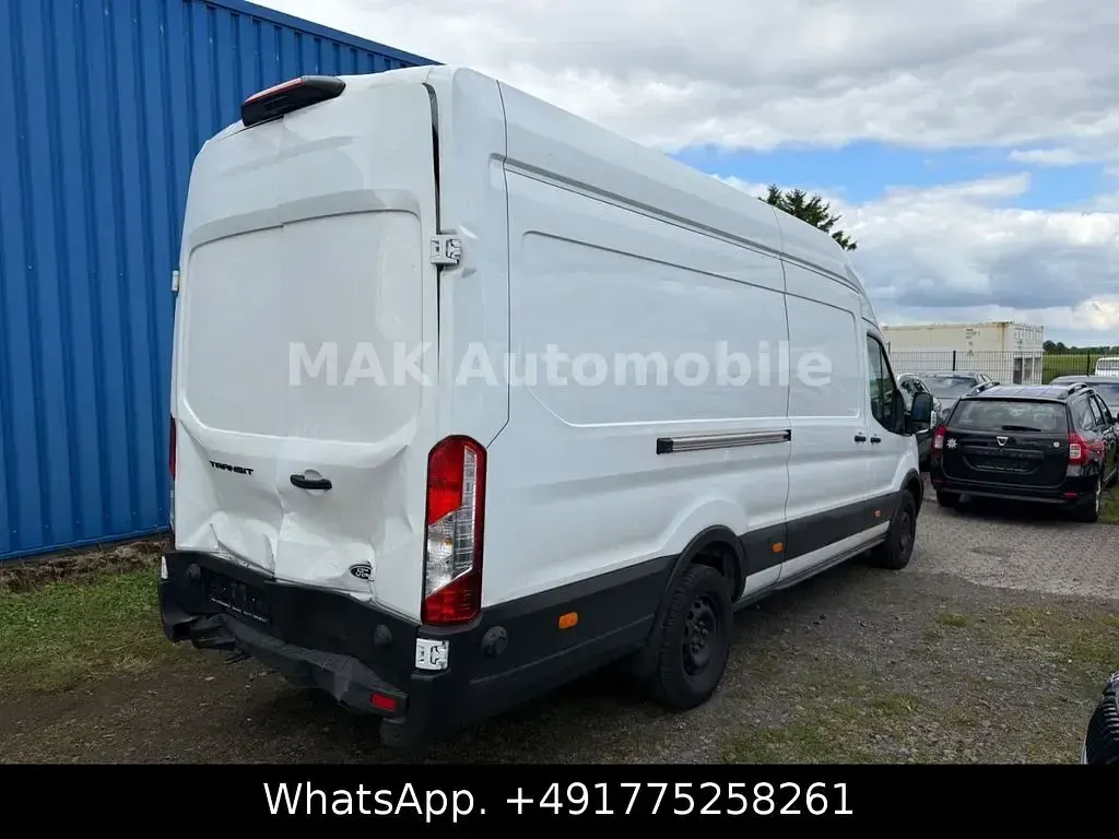 Gebraucht Ford Transit Trend 131 PS (96 kW) 2025 Weiß Van / Kleinbus