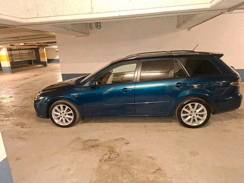 Gebraucht Mazda 6 120 PS (88 kW) 2006 Blau Kombi
