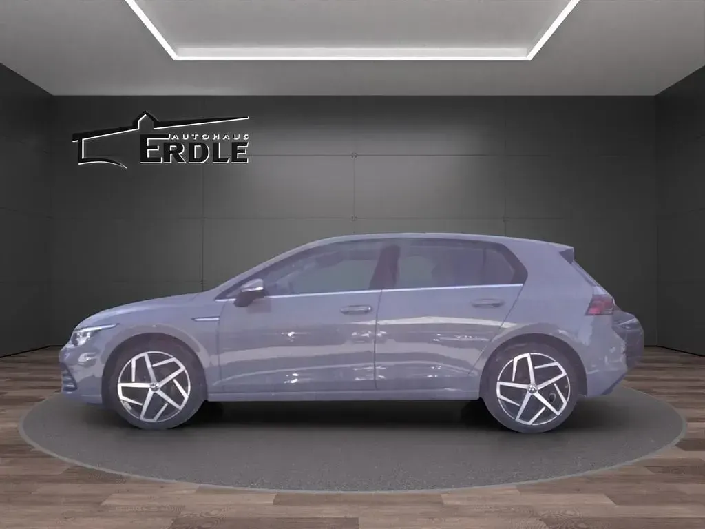 Gebraucht VW Golf VII Style 150 PS (110 kW) 2020 Grau Limousine