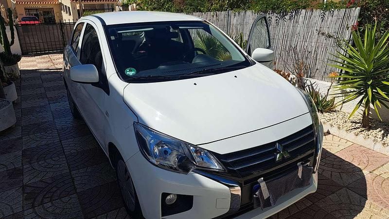 Gebraucht Mitsubishi Space Star Select 71 PS (52 kW) 2022 Weiß Kleinwagen