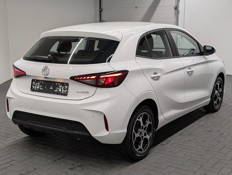 Neu MG MG3 116 PS (85 kW) 2026 Doverweiss Kleinwagen
