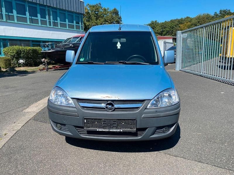 Blau Gebraucht 2006 Opel Combo Edition Van / Kleinbus | 1.699 € (Guter Preis) - Bild 1/4