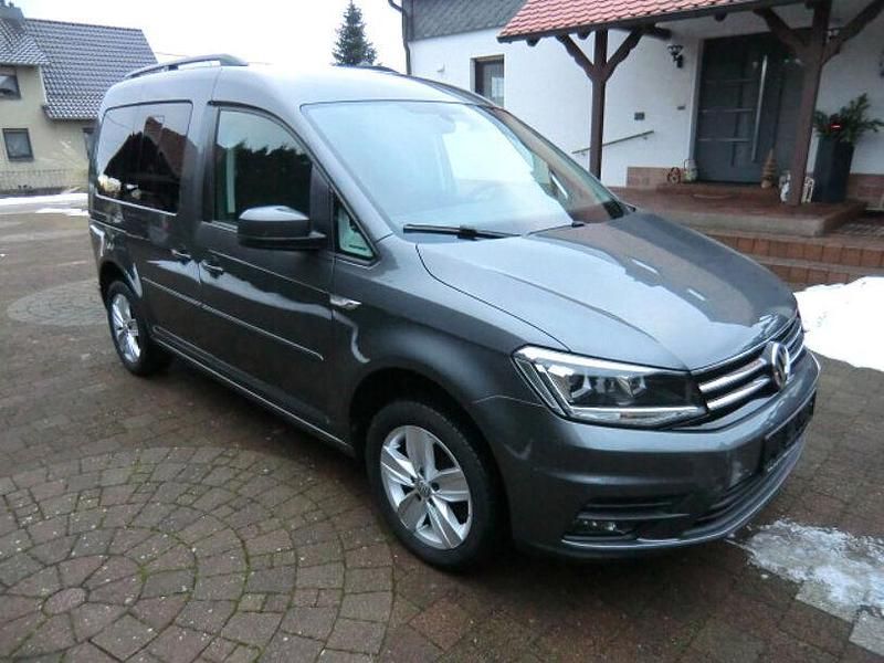 Gebraucht VW Caddy S 131 PS (96 kW) 2017 Grau Van / Kleinbus