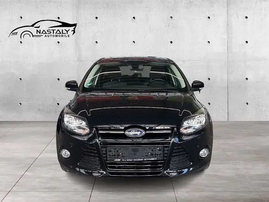 Gebraucht Ford Focus Titanium 125 PS (91 kW) 2013 Schwarz Limousine