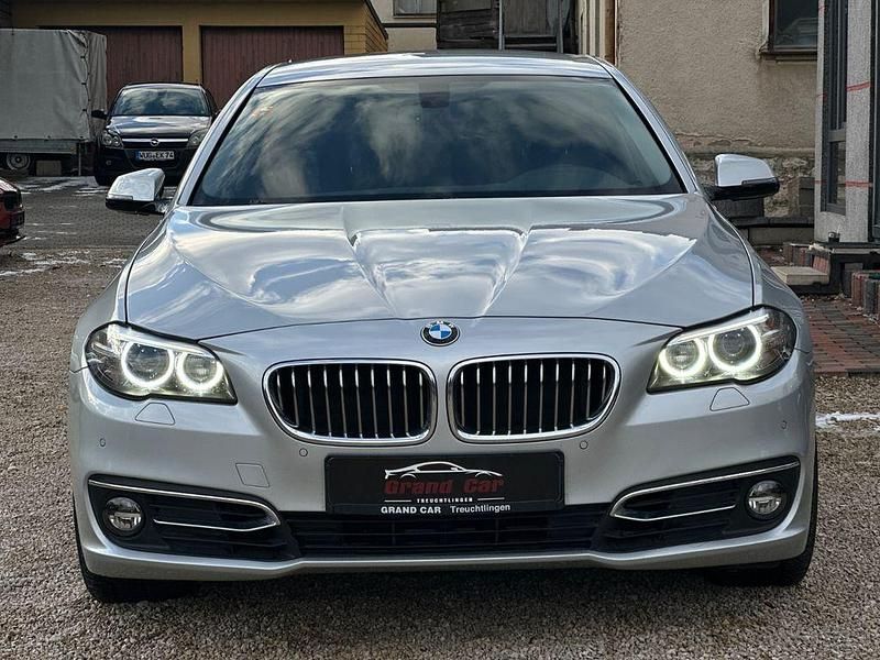 Gebraucht BMW 530 Luxury Line 258 PS (189 kW) 2014 Silber Limousine
