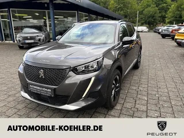 Platiniumgrau Gebraucht 2023 Peugeot 2008 Allure SUV | 19.940 € (Fairer Preis) - Bild 1/4