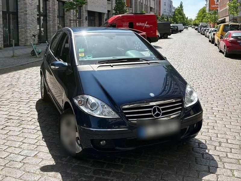Blau Gebraucht 2007 Mercedes 170 Classic Kombi | 6.000 € - Bild 1/4